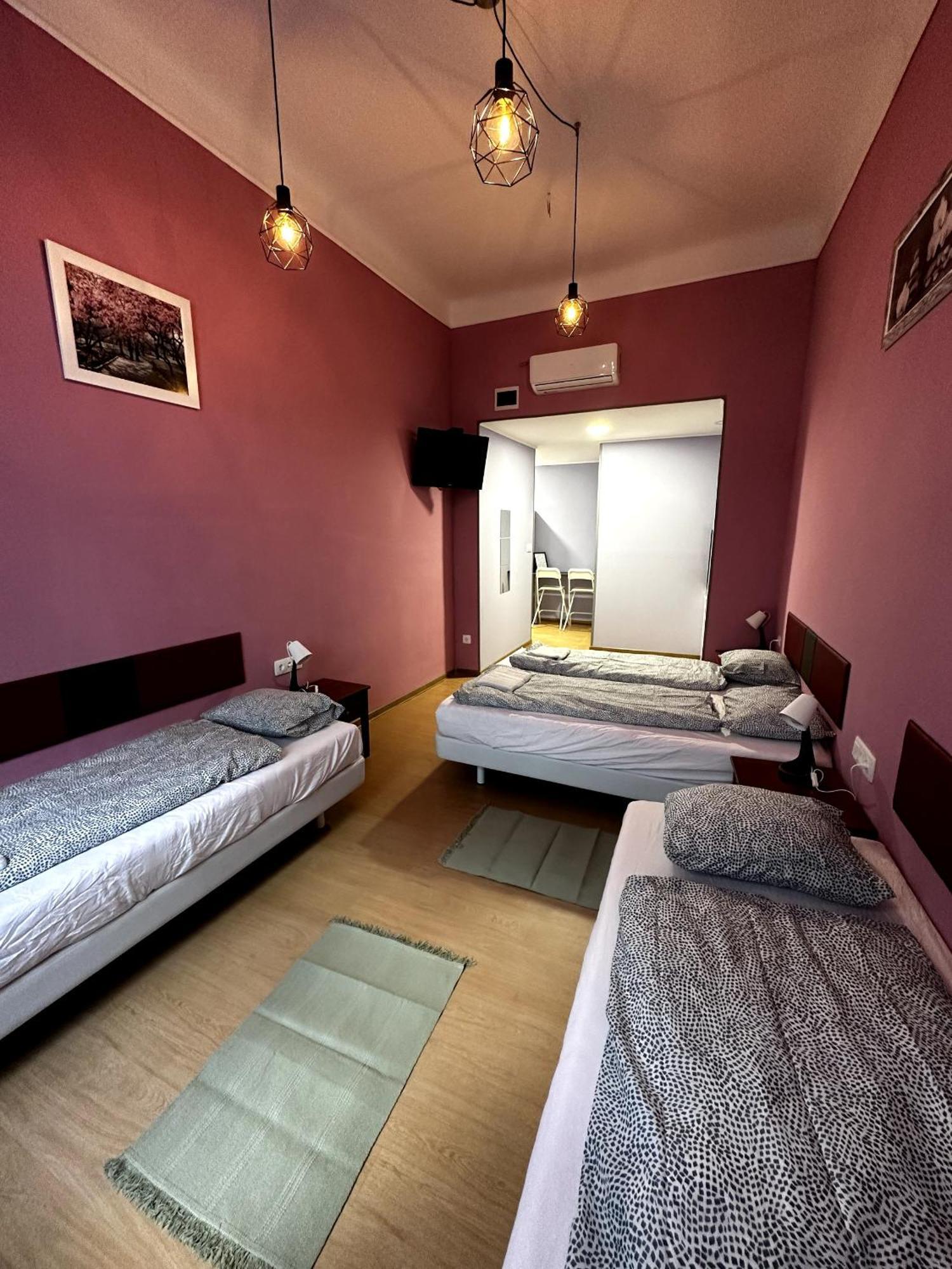 בודפשט Klauzal Party Apartments מראה חיצוני תמונה